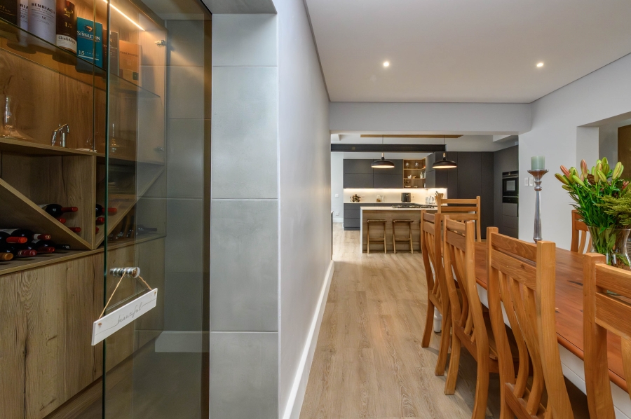 4 Bedroom Property for Sale in Summerstrand Eastern Cape